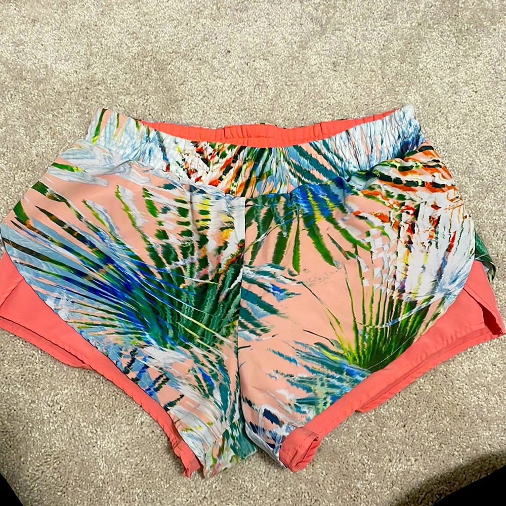 Fabletics Latrice shorts with inner liner